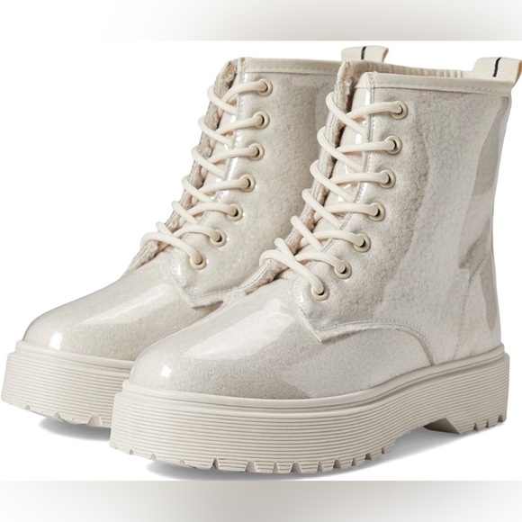 Steven Madden Patent Leather Boots. - Picture 2 of 3